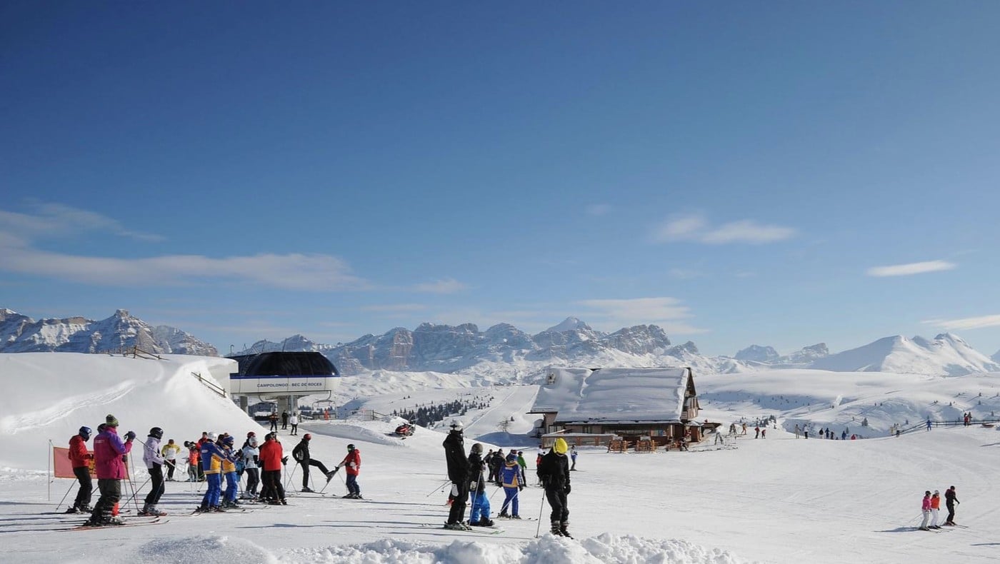 Arabba: la stagione invernale apre in anticipo, da giovedì 24 novembre si potrà sciare su due piste a Passo Campolongo