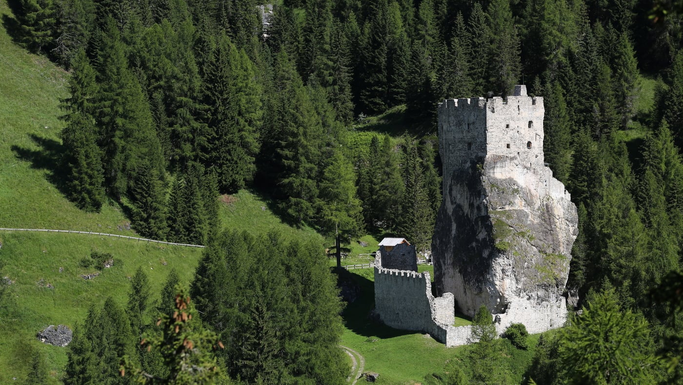 E' arrivata l'estate e con essa l' apertura degli impianti del Dolomiti Super Summer!