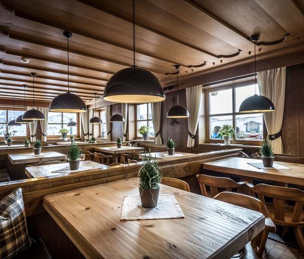 BERGHÜTTE PRALONGIÀ