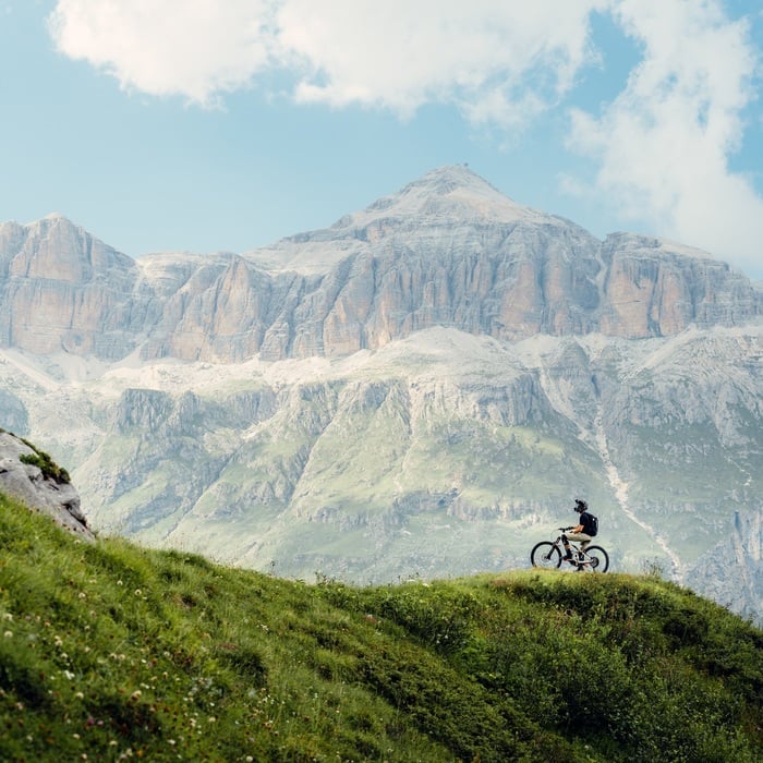 BIKING IN THE DOLOMITES