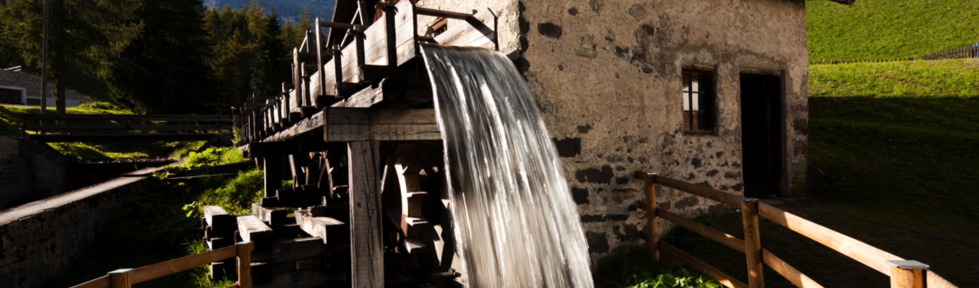 DIE ALTE MÜHLE VON ARABBA