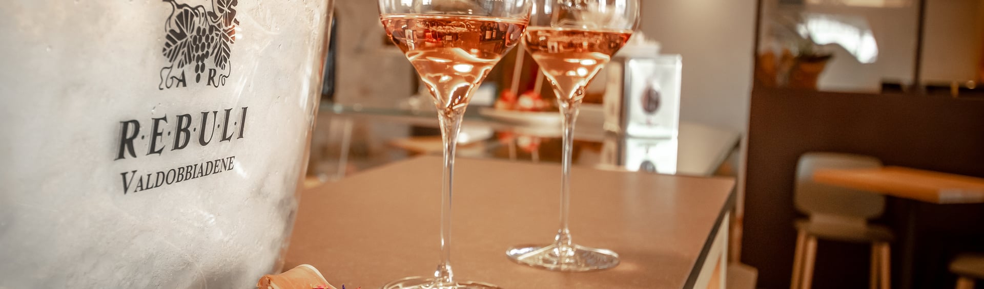 Lounge Bar Pico Café