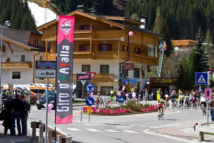 Giro d'Italia Durchgang in Arabba - Fodom