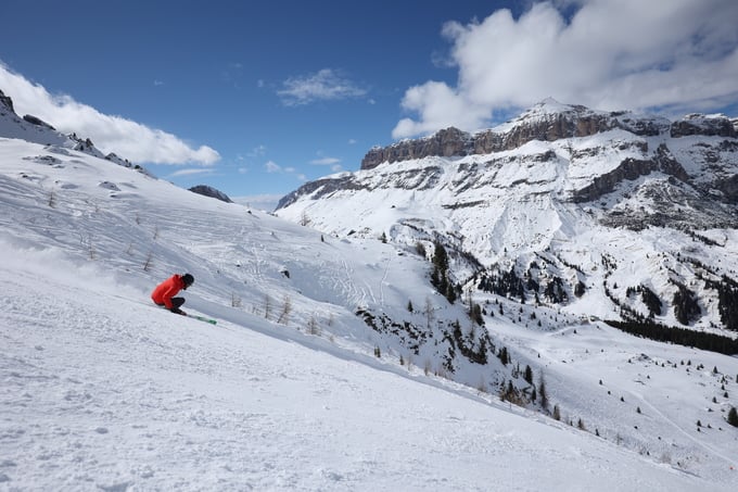 You can ski in Arabba until April 25, 2023