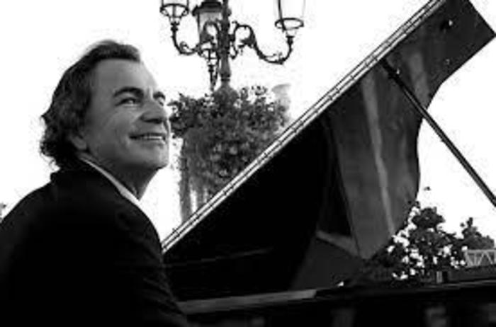 Concert by the pianist Paolo Zanarella