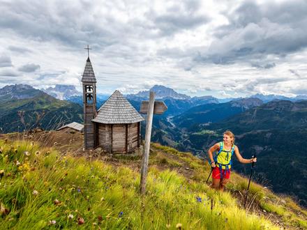 Trekking: Gipfel des Col di Lana