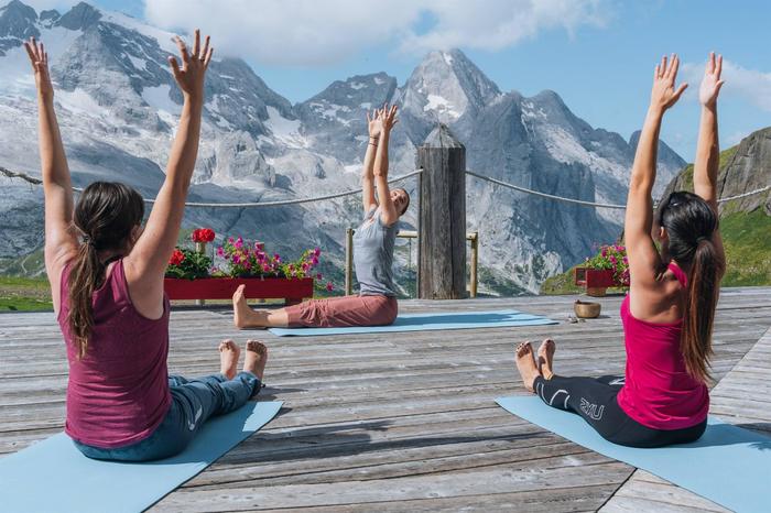 Yoga at Rifugio Burz