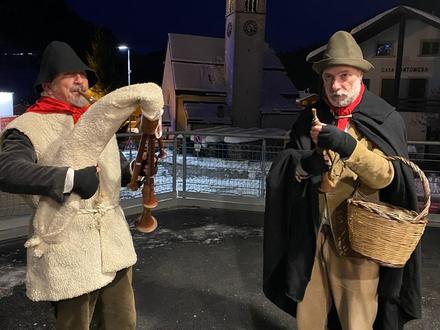 Sackpfeifenspielen in Arabba